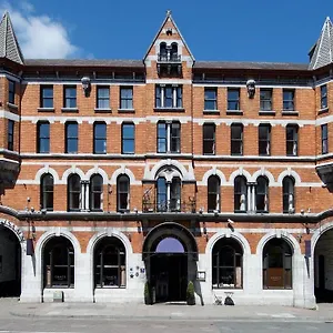 Isaacs Hotel Cork