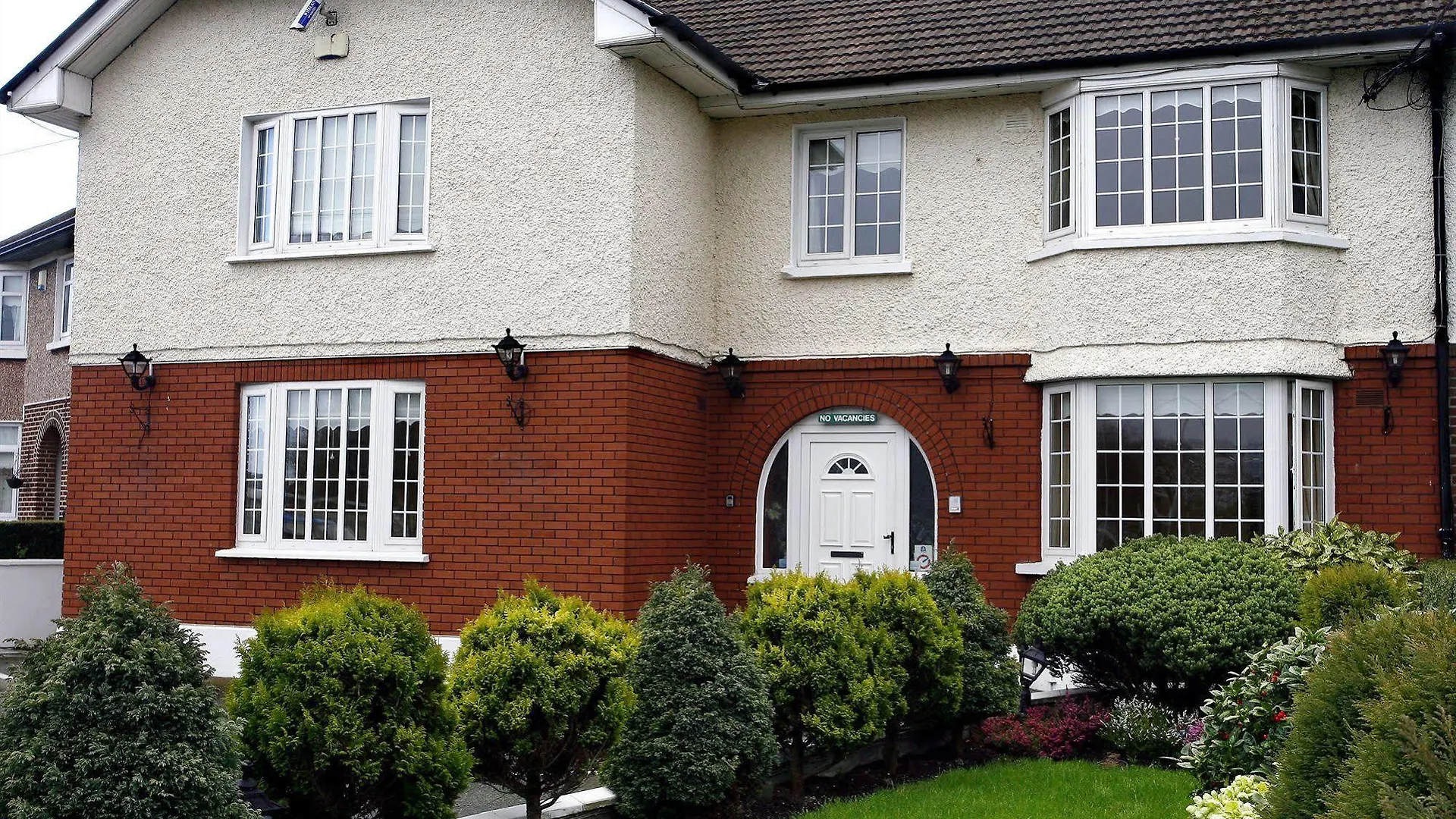 Almanii Bed and Breakfast Dublin 3*,  Ierland